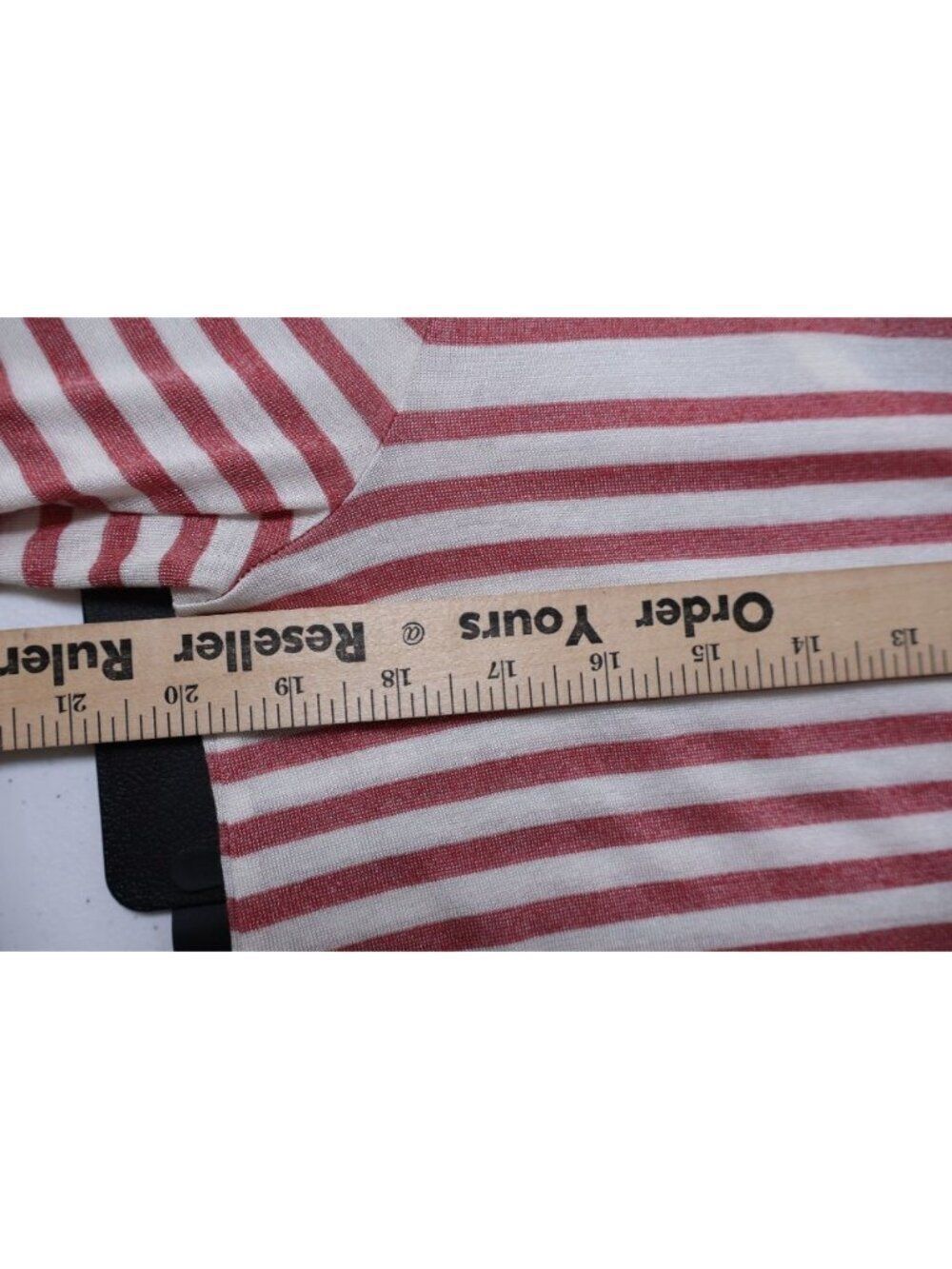 Vince Striped Scoopneck Shirt Tunic Lightweight Mauve Pink White Size Medium - Picture 9 of 10